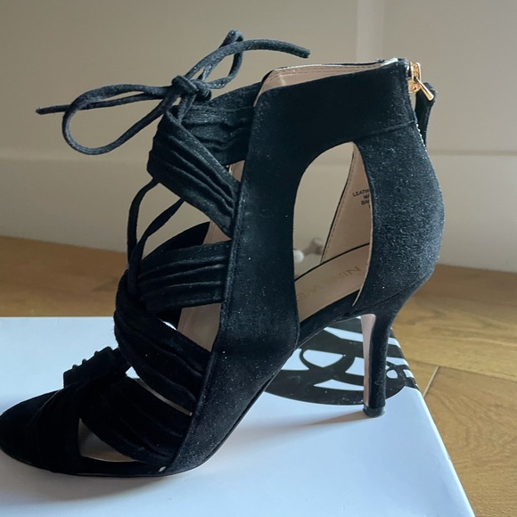 Nine West galaxy black suede heels size 7.5 - Picture 10 of 15